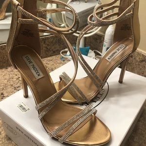 Steve Madden rose gold heels